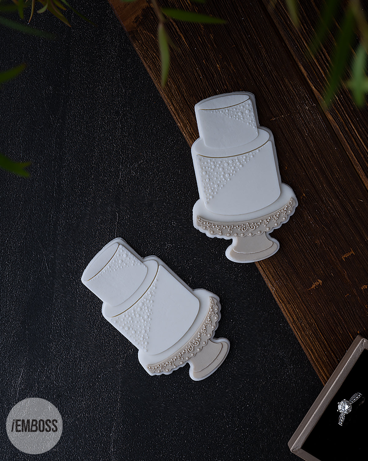 Wedding cake Ckookie stamp – Iemboss