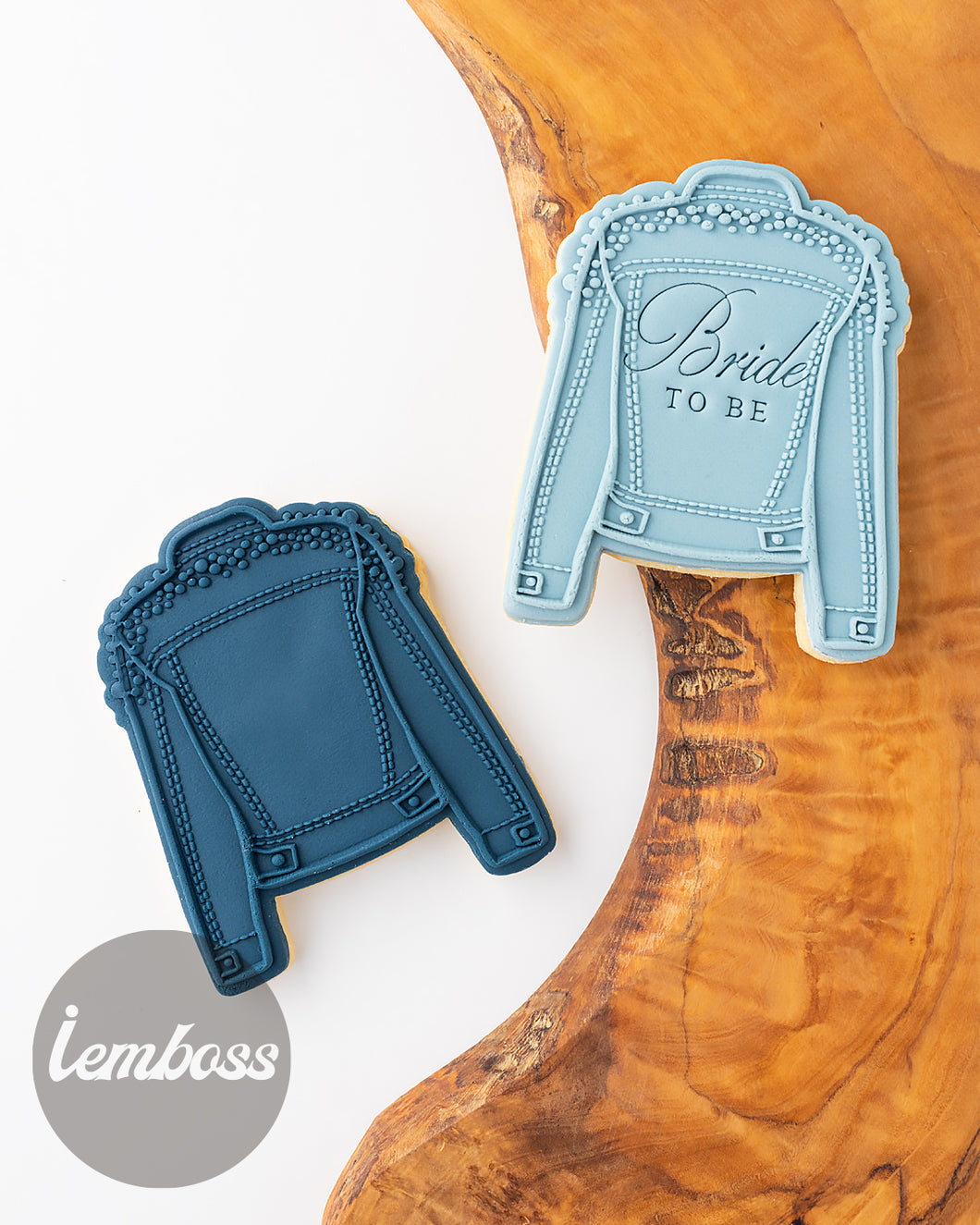 Pearly shoulder Denim Jacket