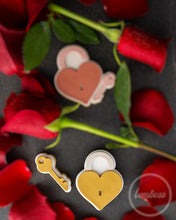 Load image into Gallery viewer, Love Heart Lock &amp; key
